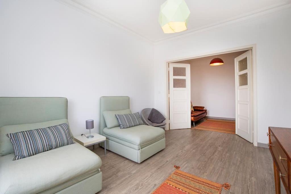 Vintage Apartment